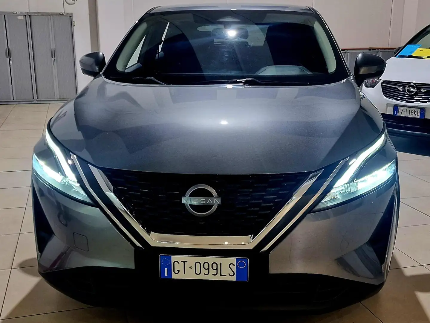 Nissan Qashqai III Serie 1.3 Mhev N-Connecta 2wd 158cv X-TRONIC Grigio - 2