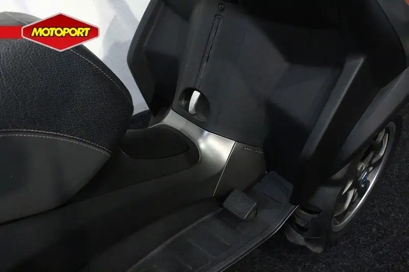 Piaggio MP3 500 - foto 5