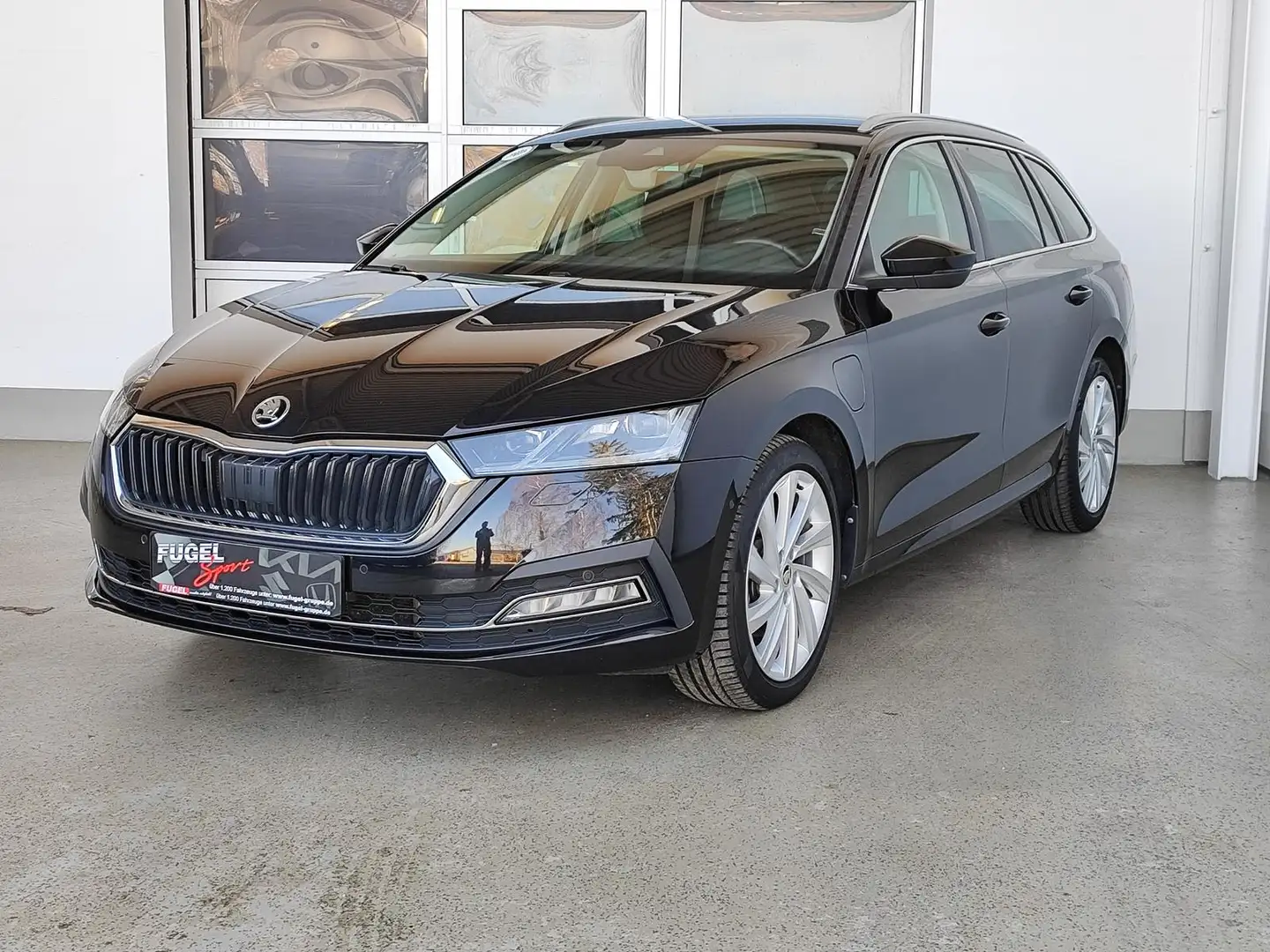 Skoda Octavia 1.4 TSI DSG Style iV LED|virt.Cock.|Navi|ACC Schwarz - 2