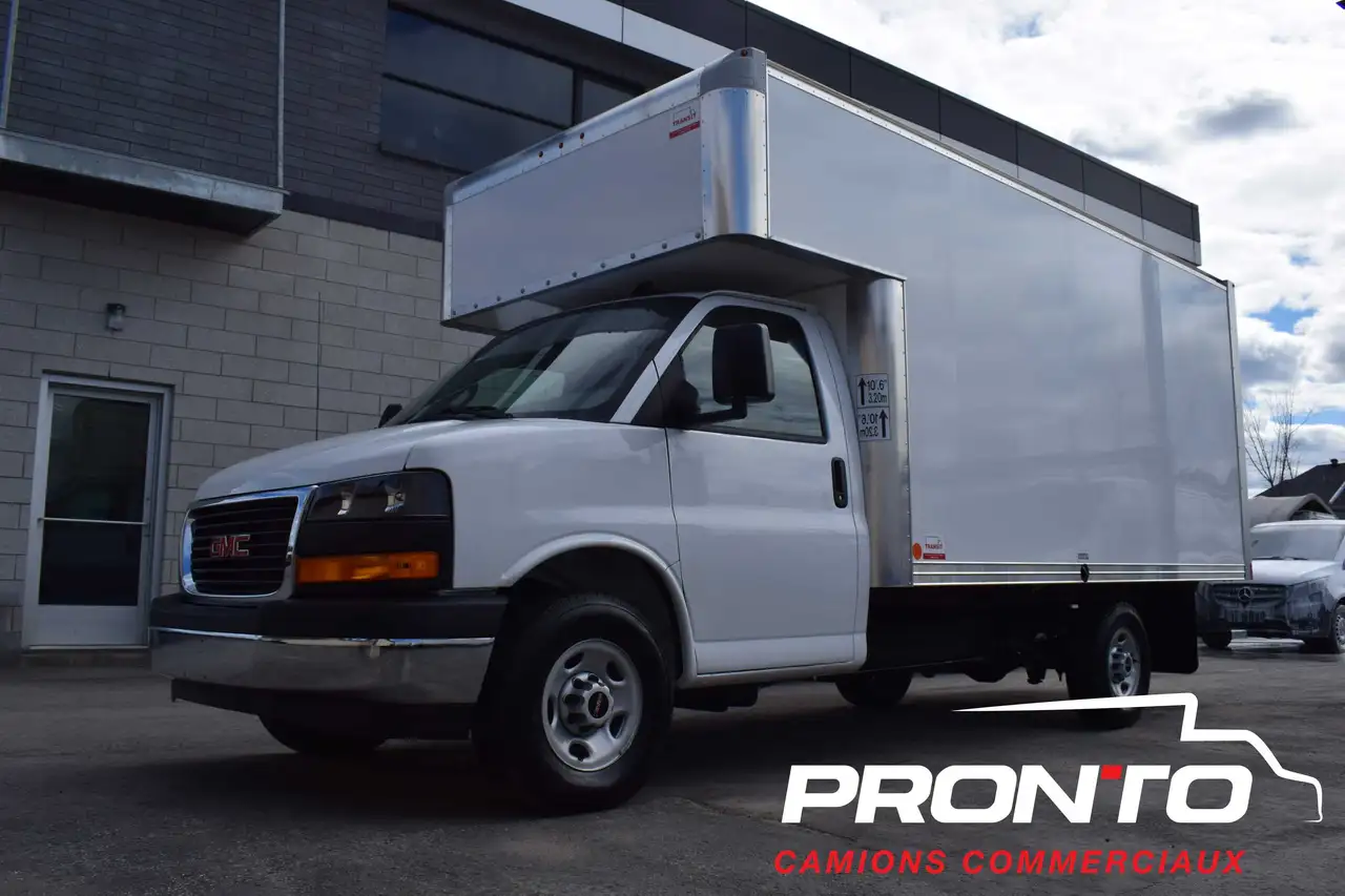 2025 GMC Savana