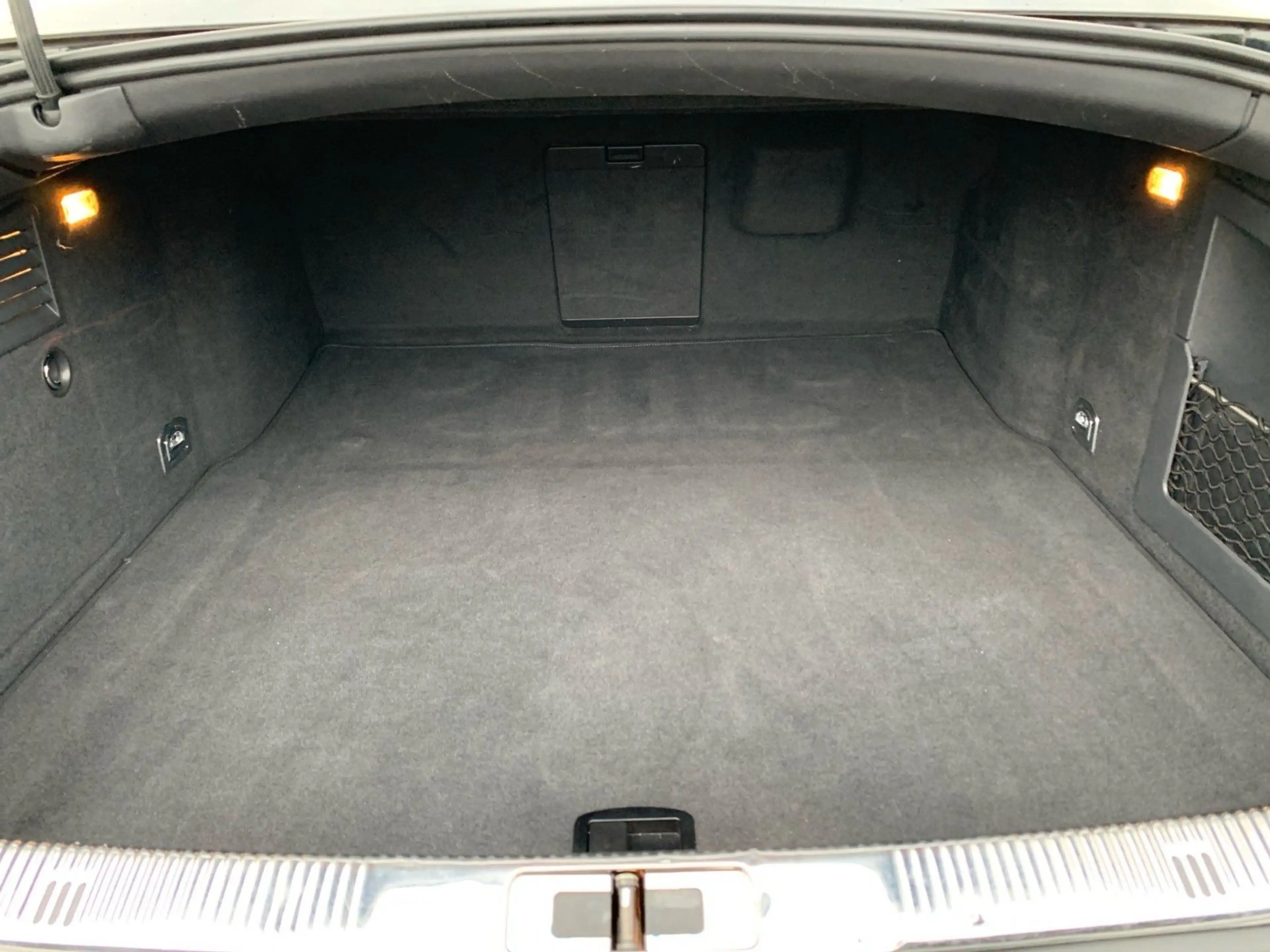 Volkswagen Phaeton V6 TDI 4Motion lang/BiXenon/Navi/Leder — photo 6