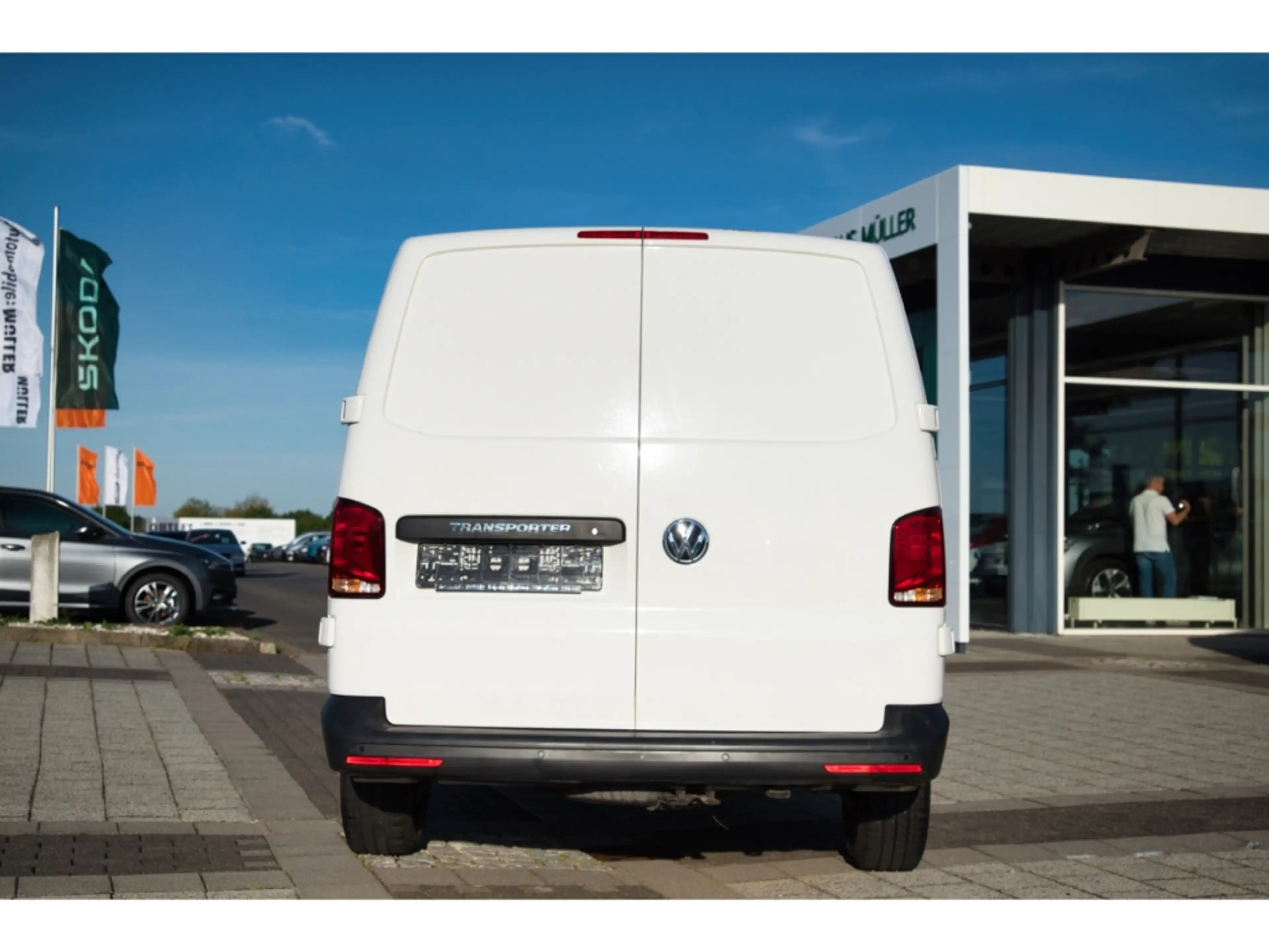 Volkswagen Transporter Kasten 2.0 TDI DAB PDCv+h Klima — photo 7
