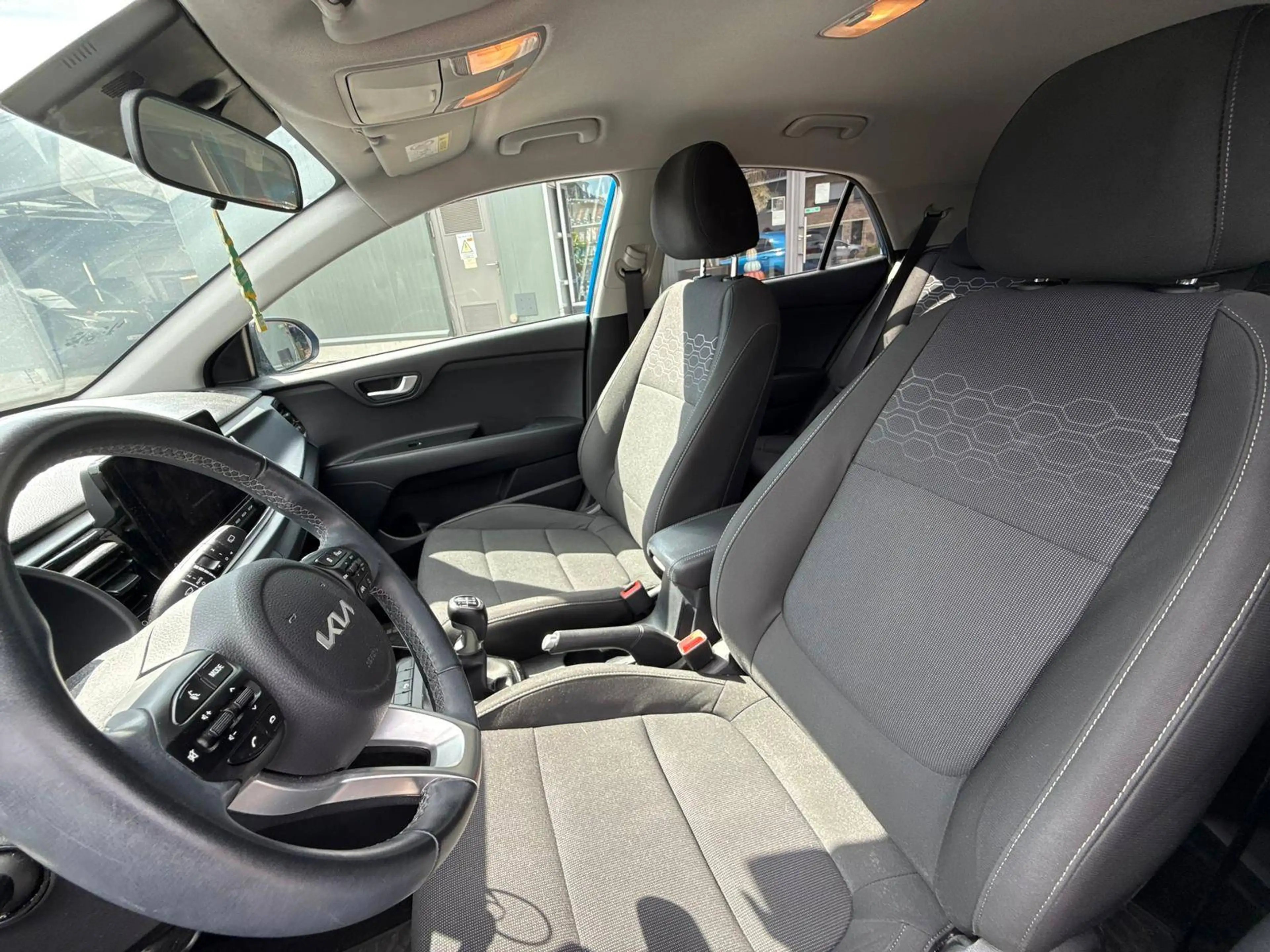 Kia Rio Rio 1.0 T Pulse GARANTIE — photo 11