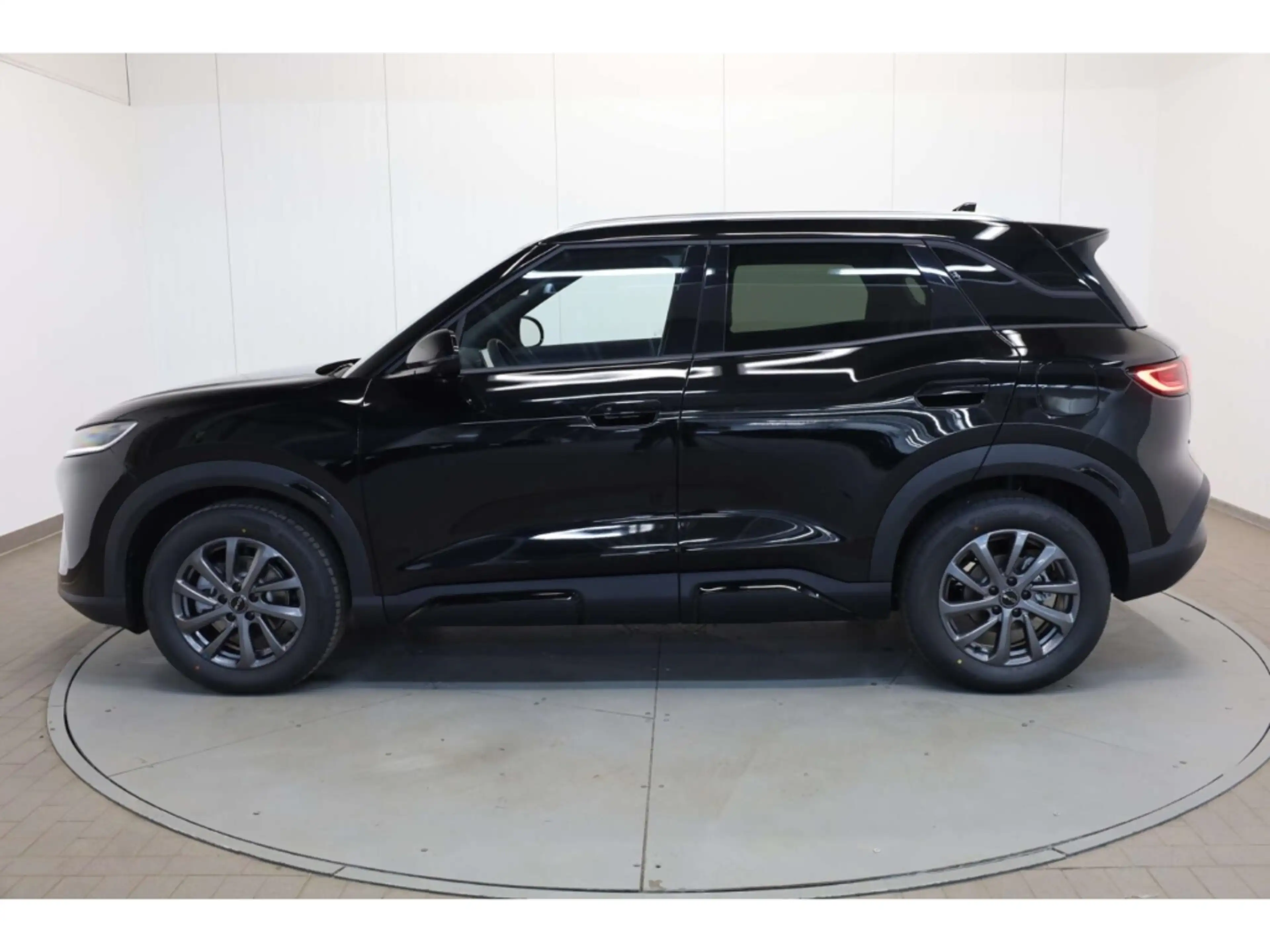 BYD Atto 2 DM-i Boost — photo 5