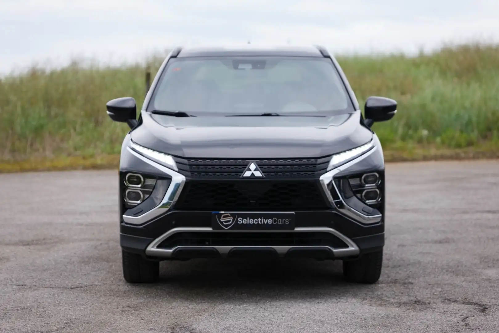 Mitsubishi Eclipse Cross PHEV Kaiteki 4WD Negro - 2