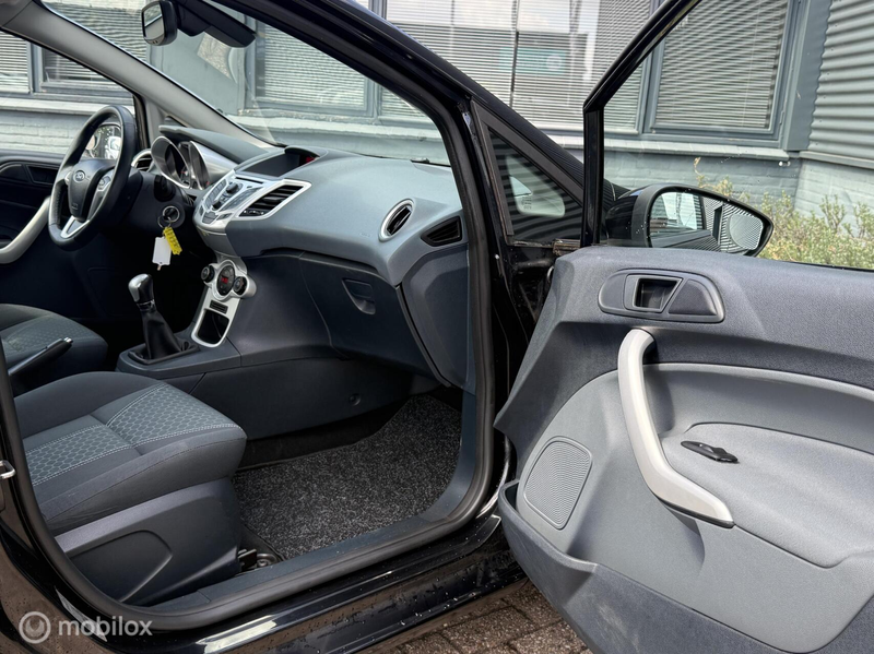 Ford Fiesta 1.4 Titanium - Cruise - Climate - Nap - — photo 17