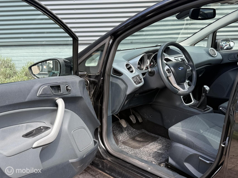 Ford Fiesta 1.4 Titanium - Cruise - Climate - Nap - — photo 13