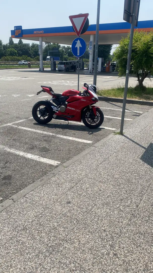 Ducati 1299 Panigale - 2