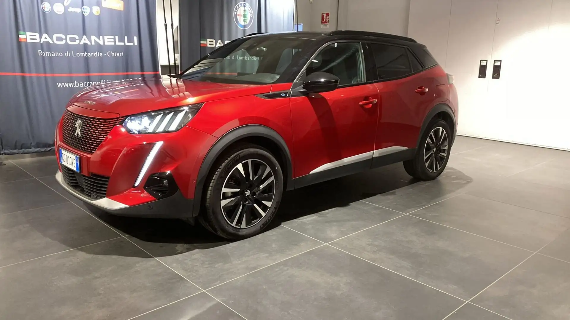 Peugeot 2008 motore elettrico 136 CV GT Pack - 1