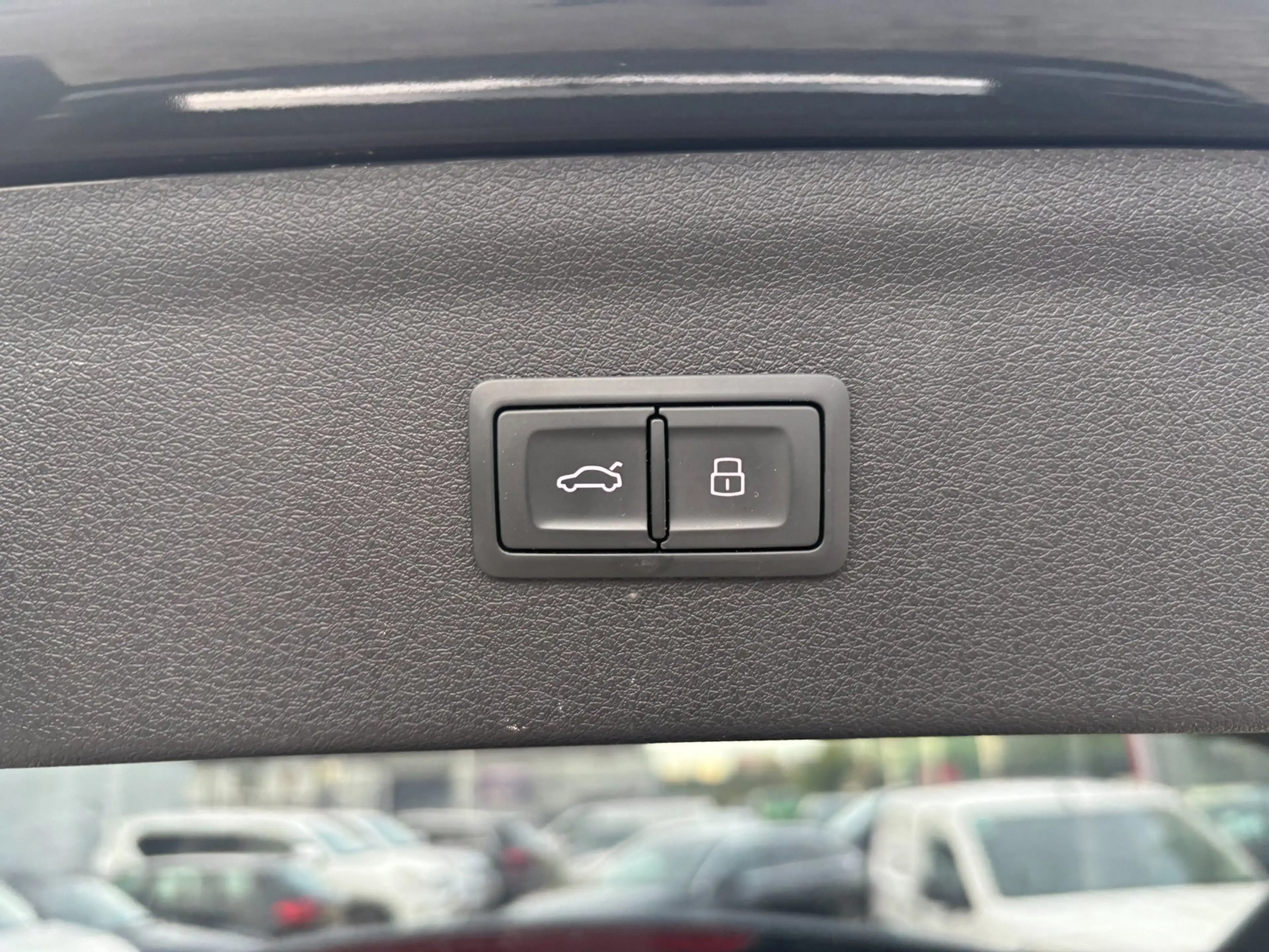 Audi Q3 1.4 TFSI CoD Sport Pro Line S — photo 9