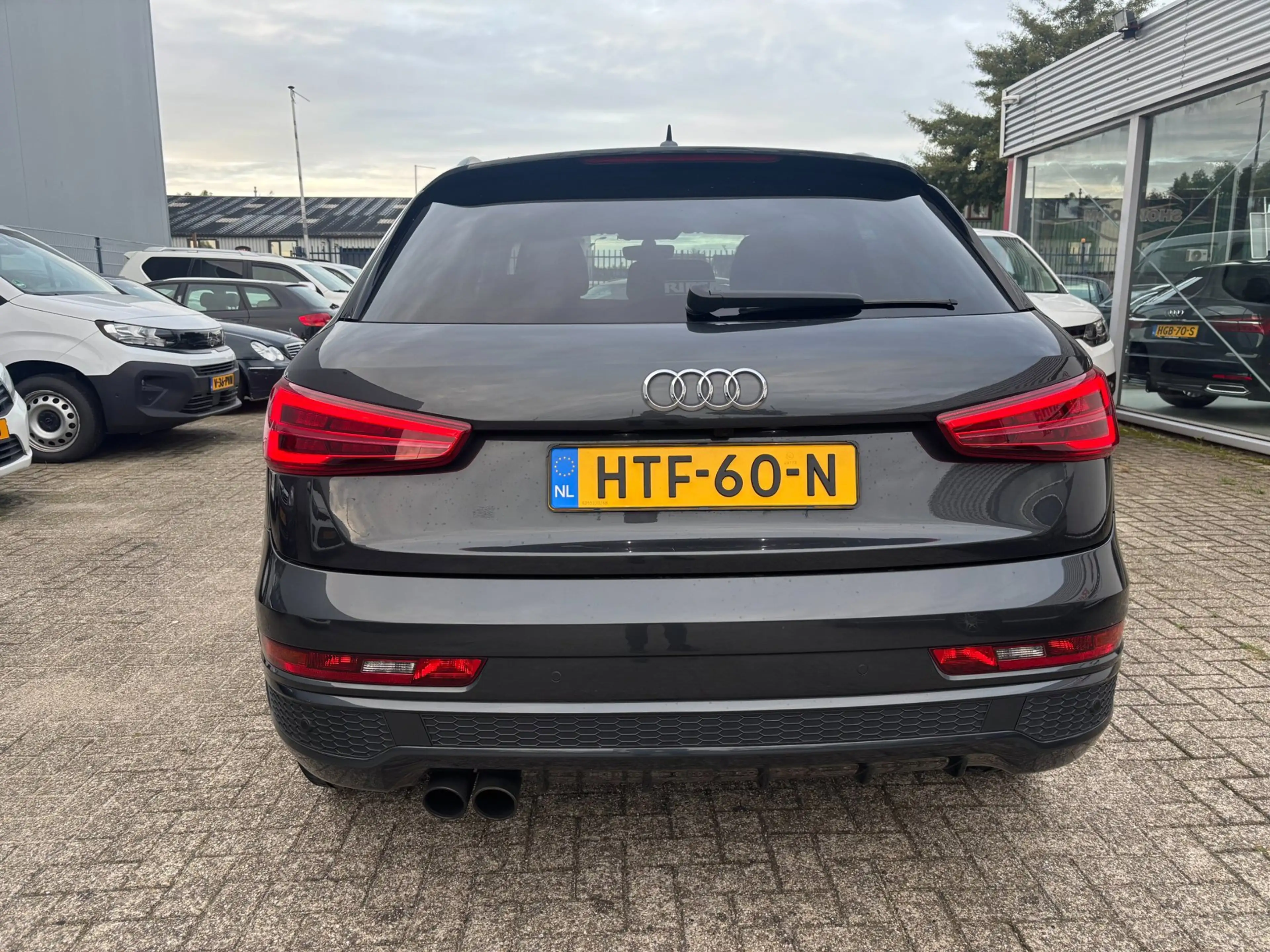 Audi Q3 1.4 TFSI CoD Sport Pro Line S — photo 6