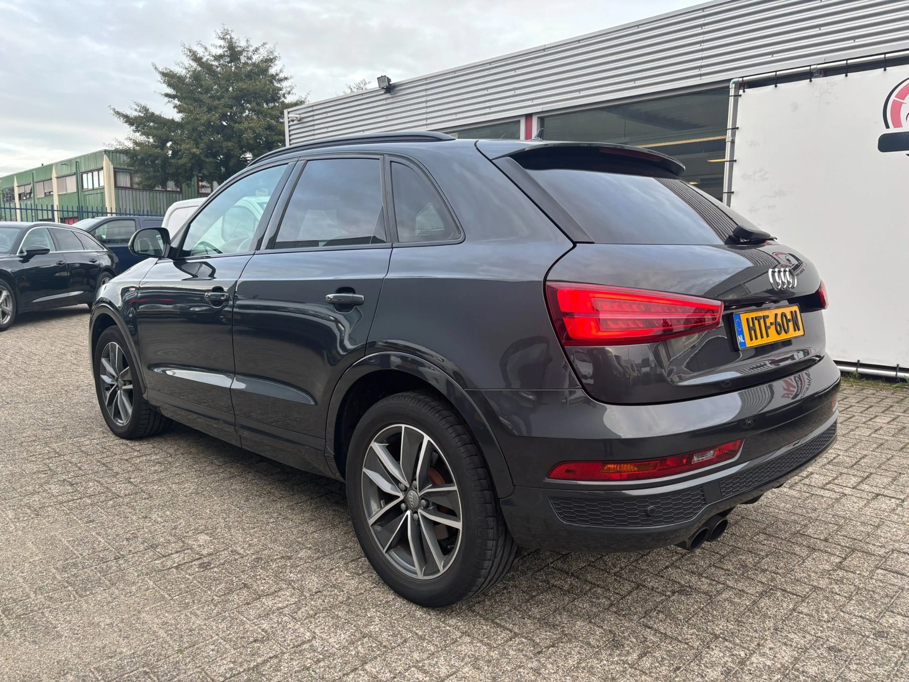 Audi Q3 1.4 TFSI CoD Sport Pro Line S — photo 5