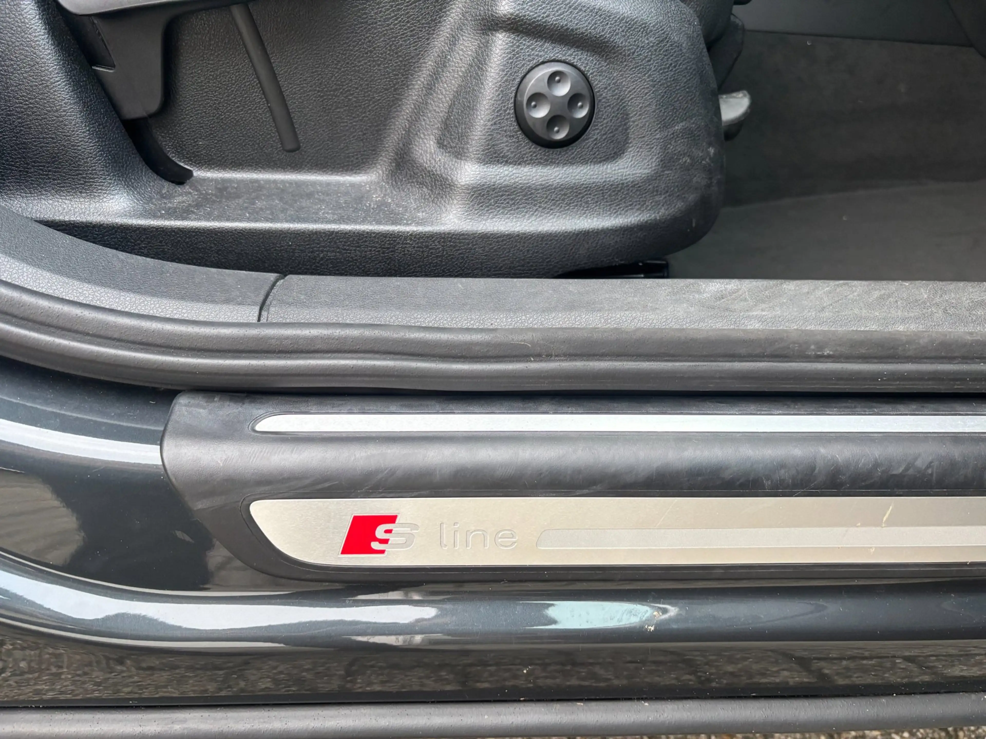 Audi Q3 1.4 TFSI CoD Sport Pro Line S — photo 15