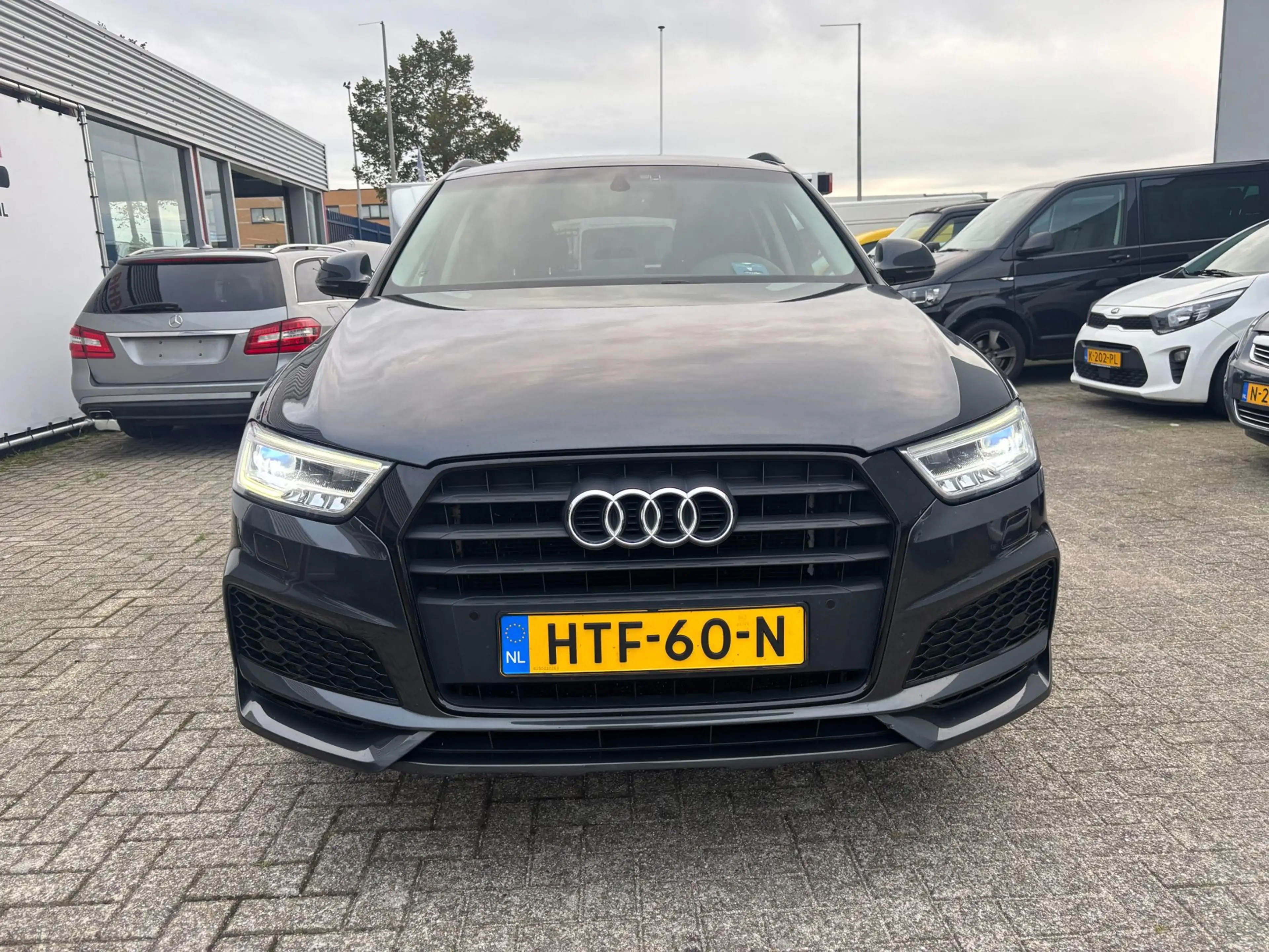 Audi Q3 1.4 TFSI CoD Sport Pro Line S — photo 2