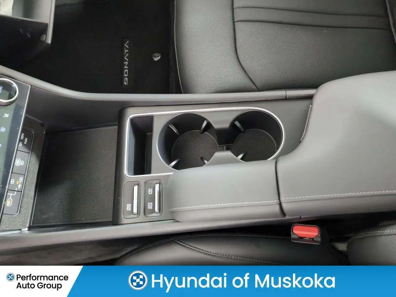Hyundai SONATA снимка Hyundai SONATA