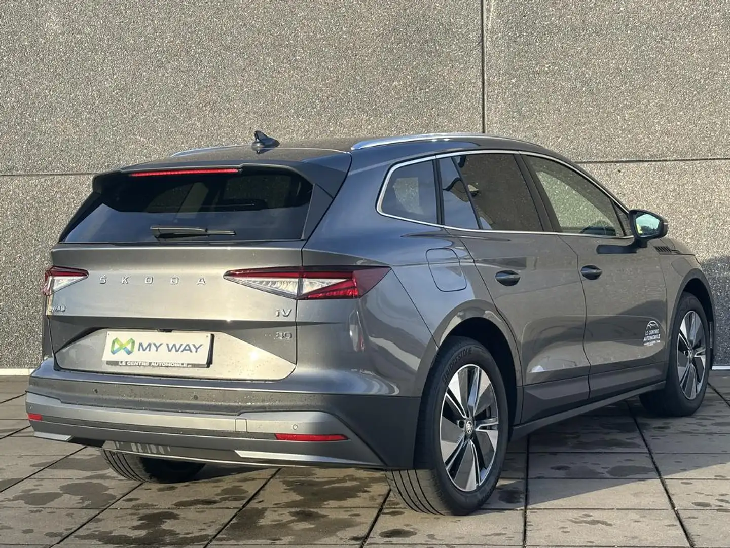 Skoda Enyaq iV 80 150/82 E1H Gris - 2