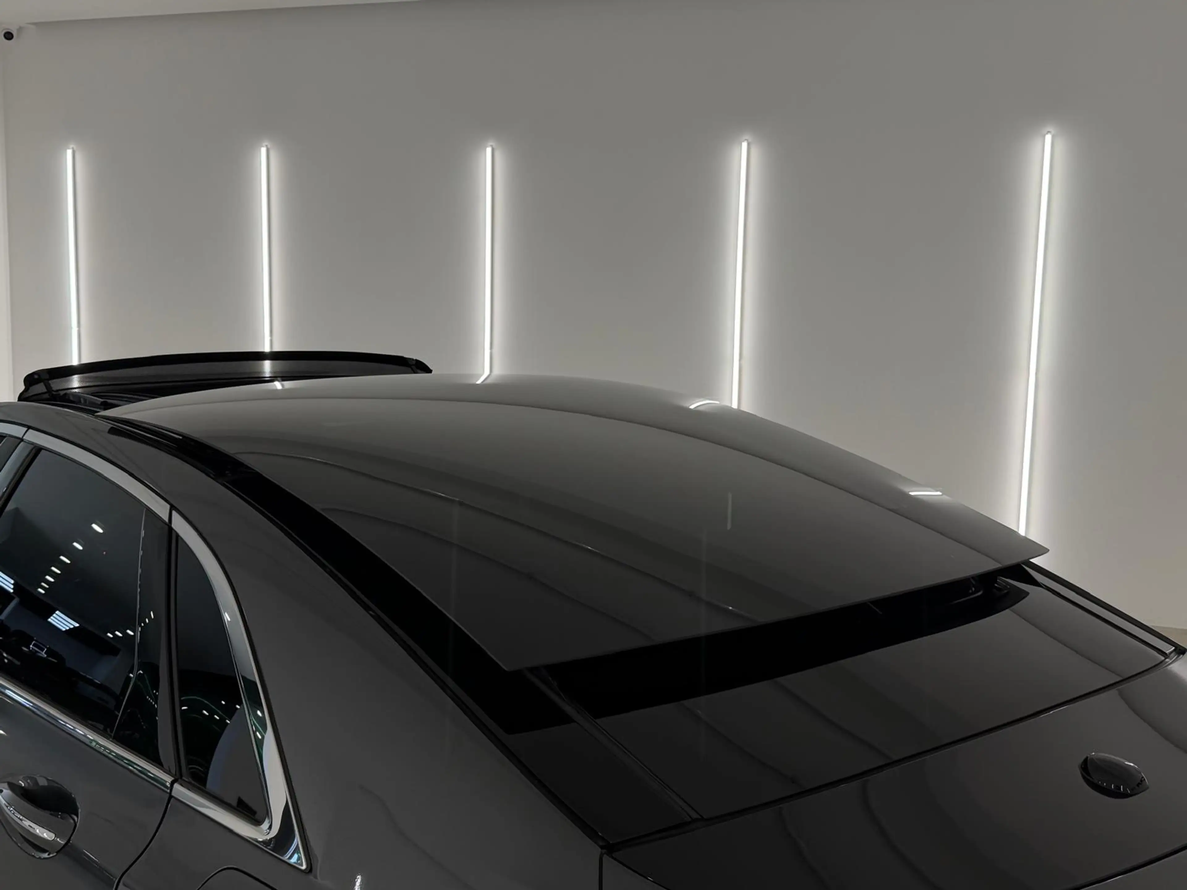 Lincoln MKZ 2.0L HEV Reserve ACC / PANO / Carplay — photo 9