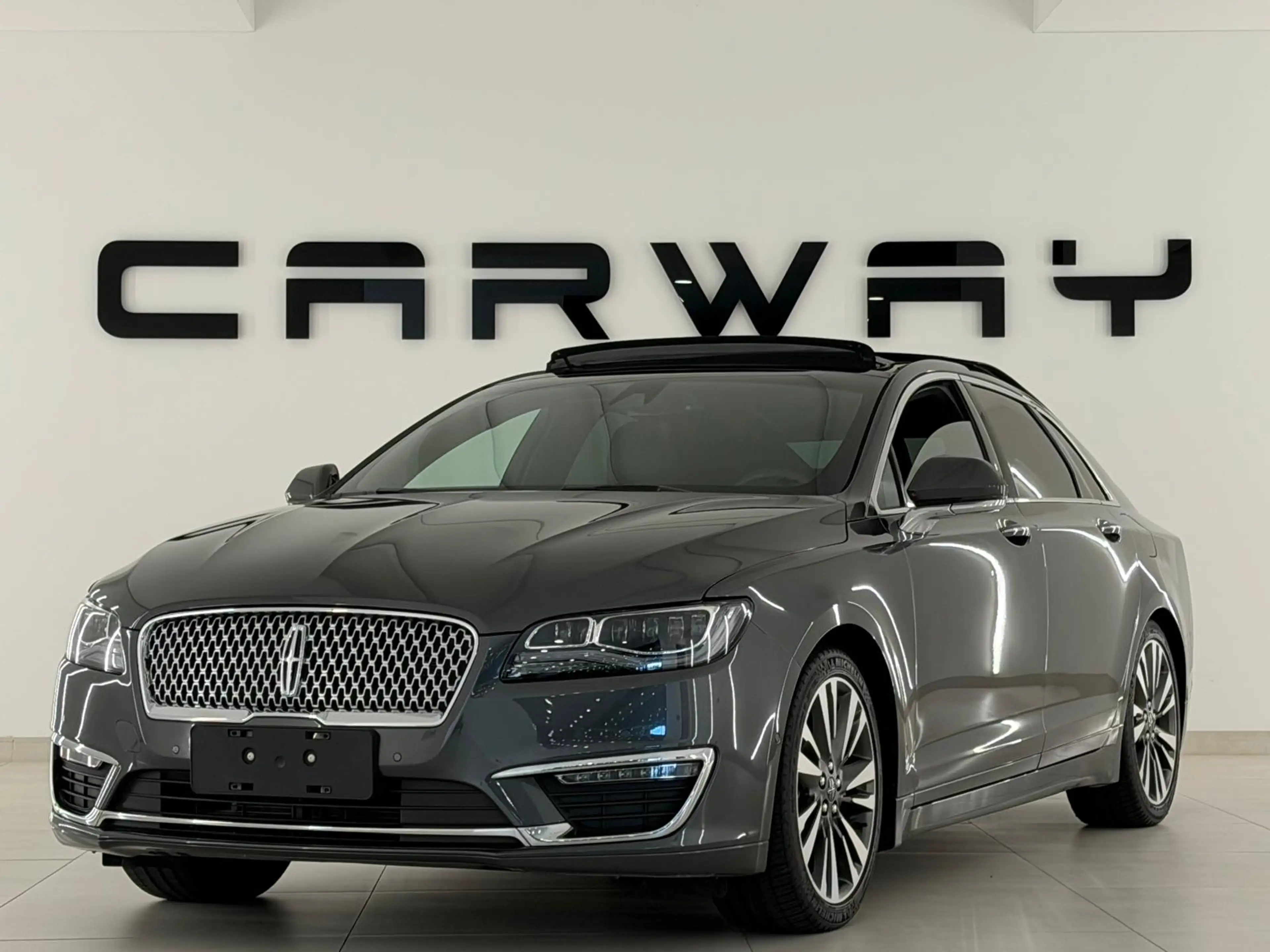 Lincoln MKZ 2.0L HEV Reserve ACC / PANO / Carplay — photo 8