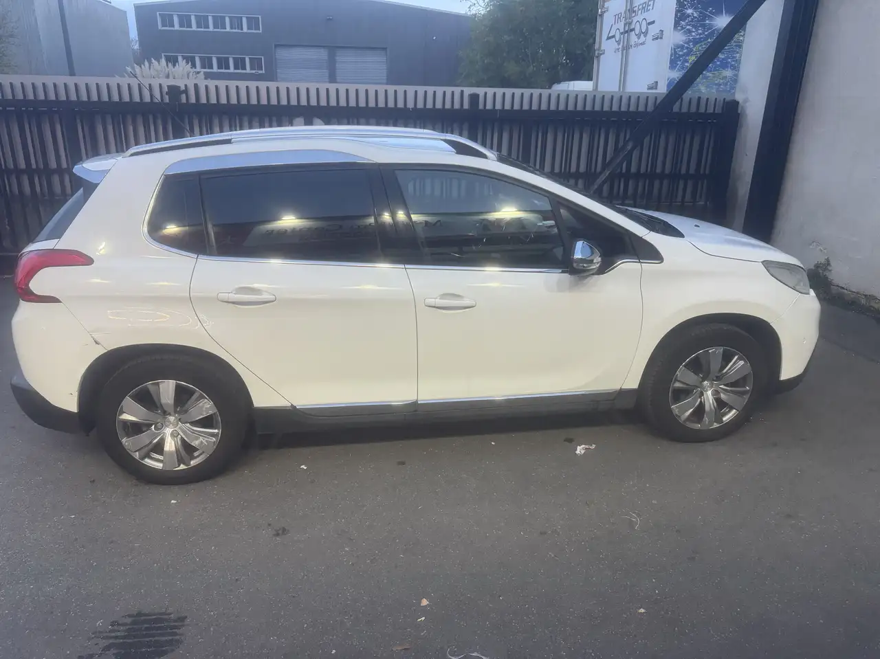 Peugeot 2008 2008 — photo 7