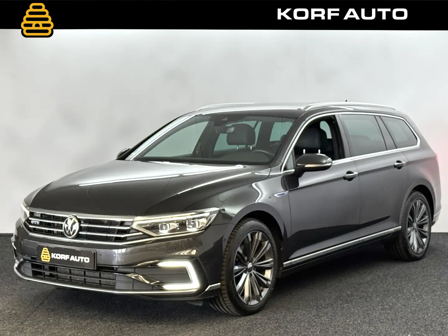 Volkswagen Passat Variant 1.4 TSI PHEV GTE / Leder / 360*camera / Trekhaak Noir - 1