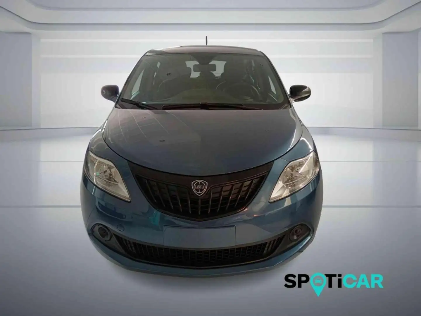 Lancia Ypsilon 1.0 FireFly 5 porte S&S Hybrid Oro Blu/Azzurro - 2