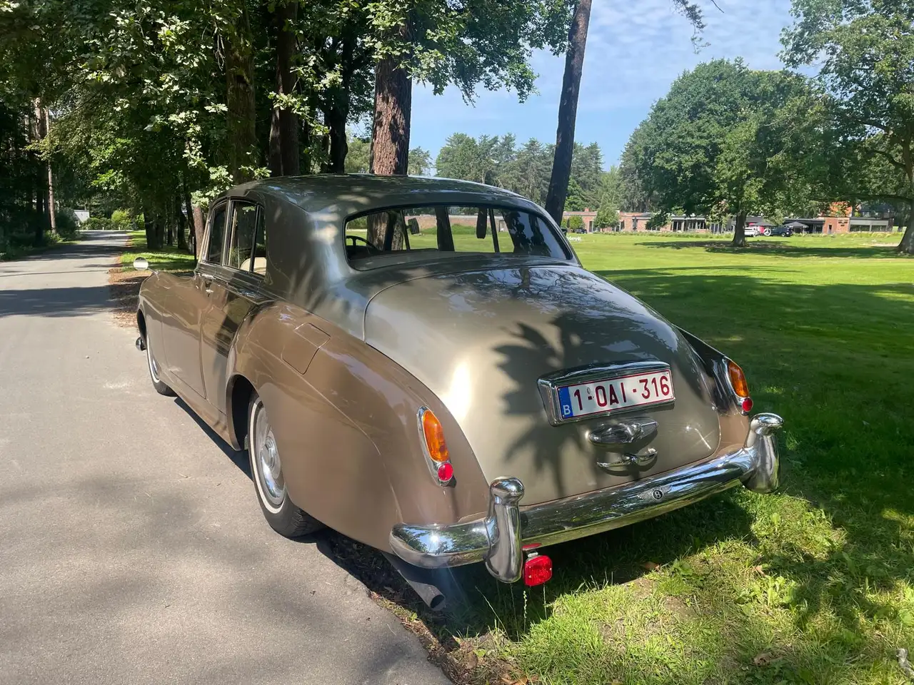 Bentley S1, foto 4