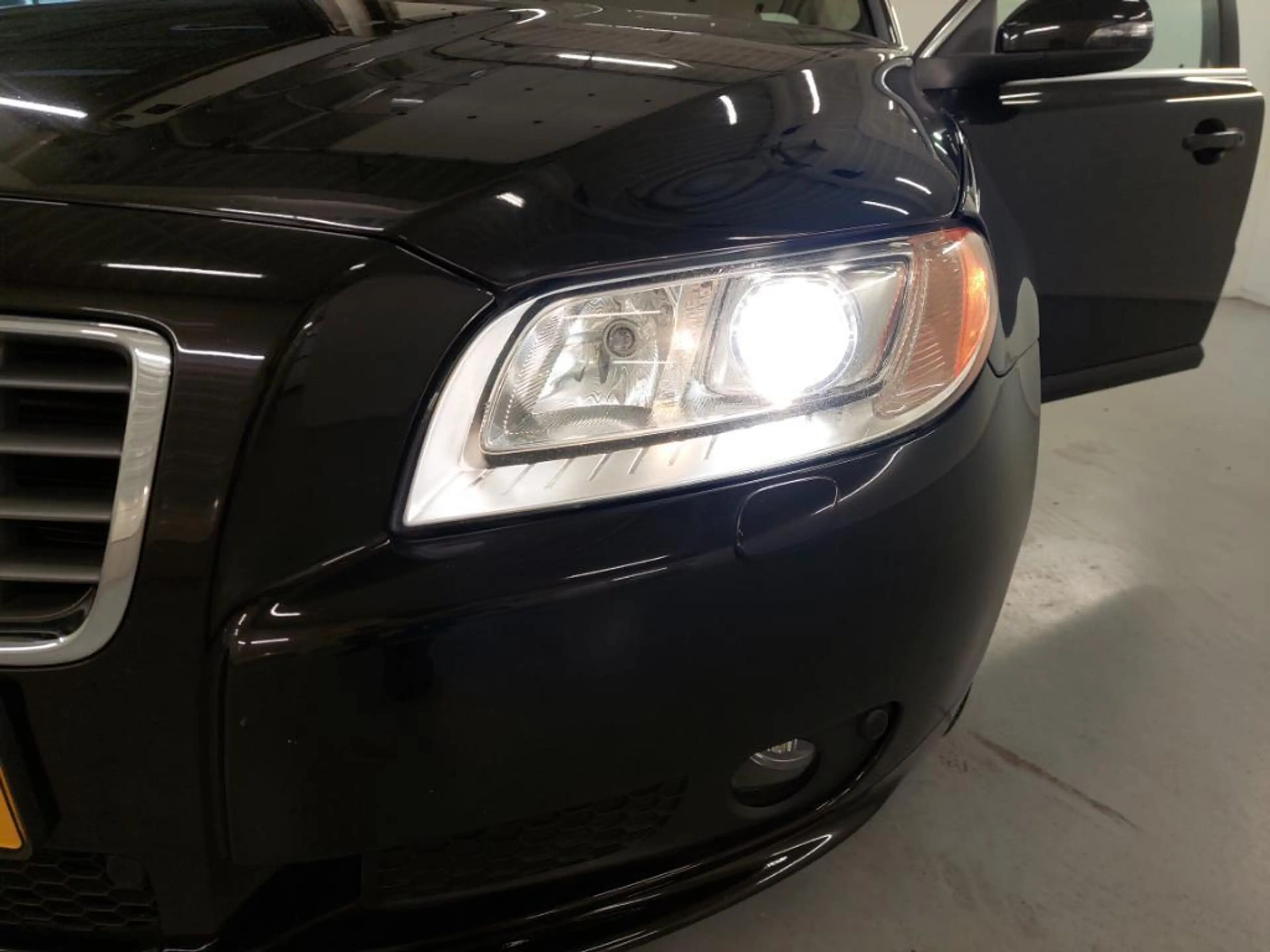 Volvo S80 2.0 T Limited Edition / NL prijs 6501 — photo 10