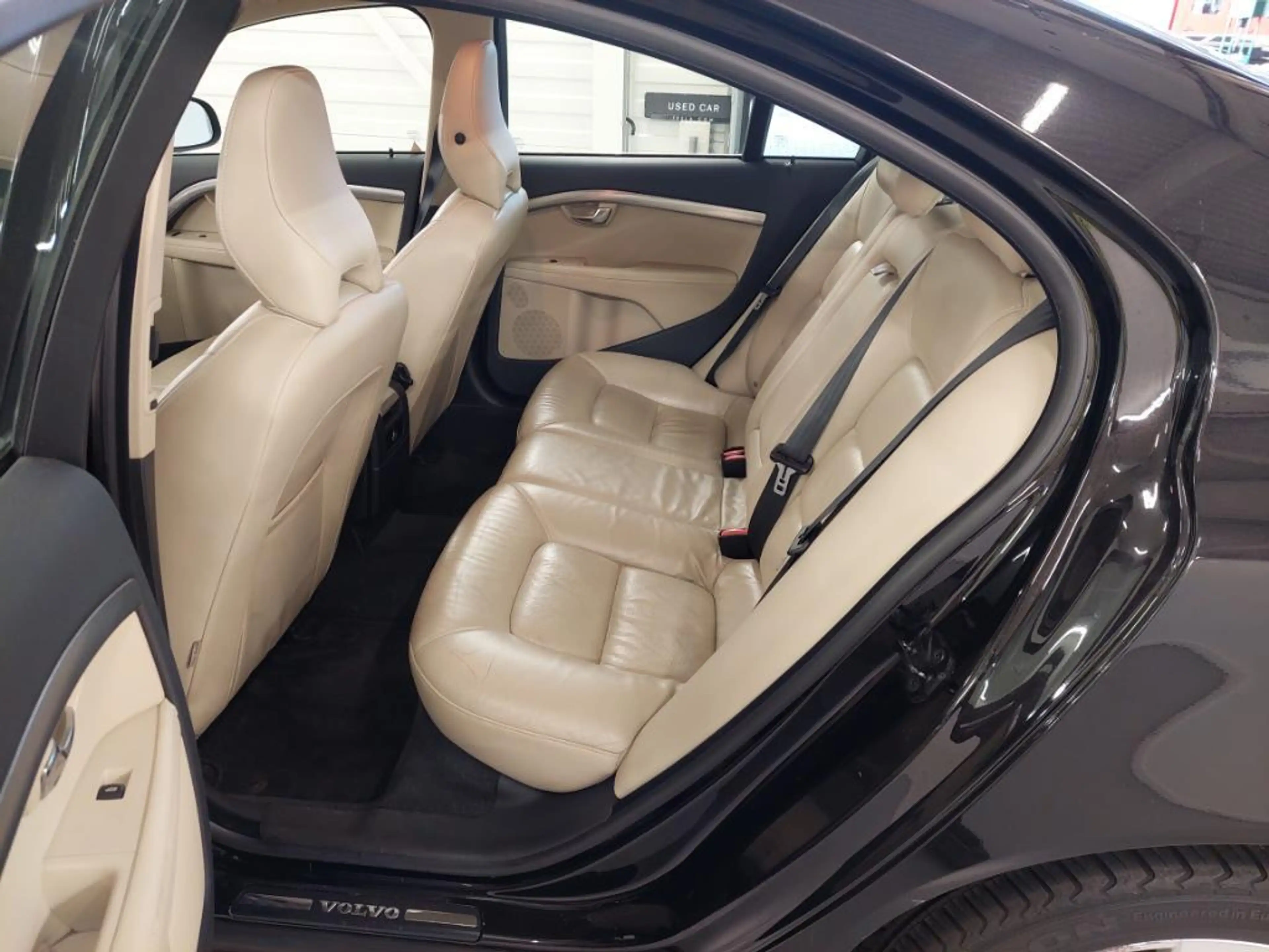 Volvo S80 2.0 T Limited Edition / NL prijs 6501 — photo 8