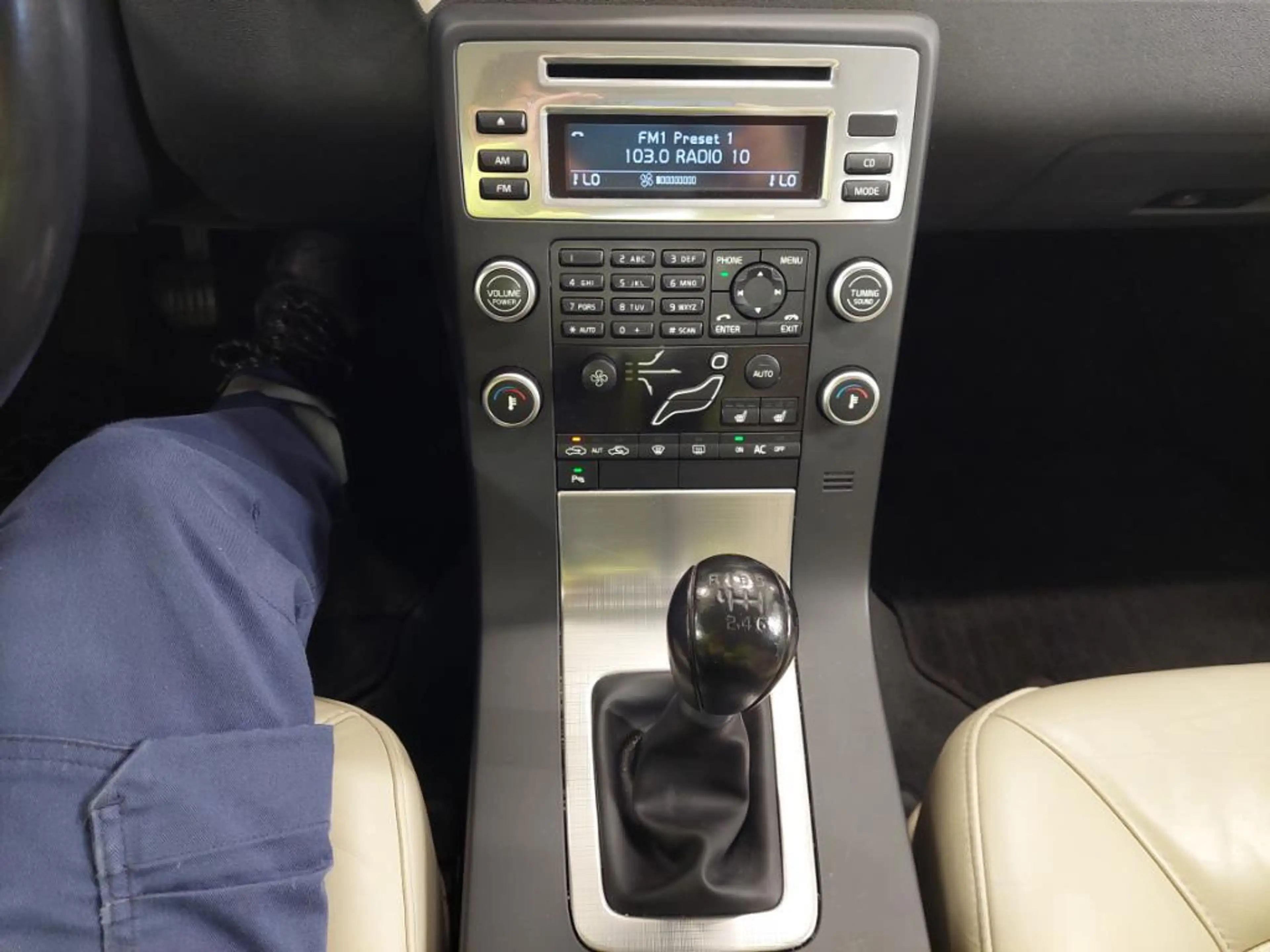 Volvo S80 2.0 T Limited Edition / NL prijs 6501 — photo 15