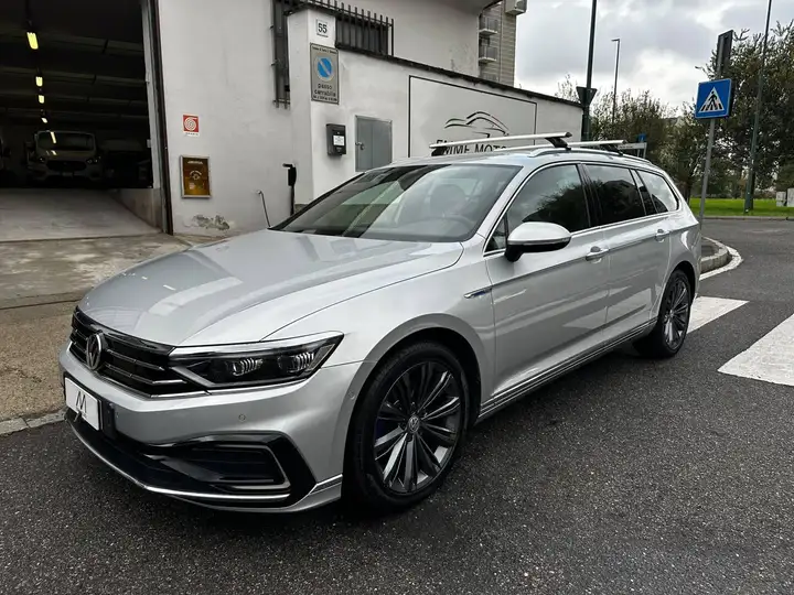 Volkswagen Passat Variant 1.4 phev GTE dsg - AUT/NAV/CAMERA/LED/PDC