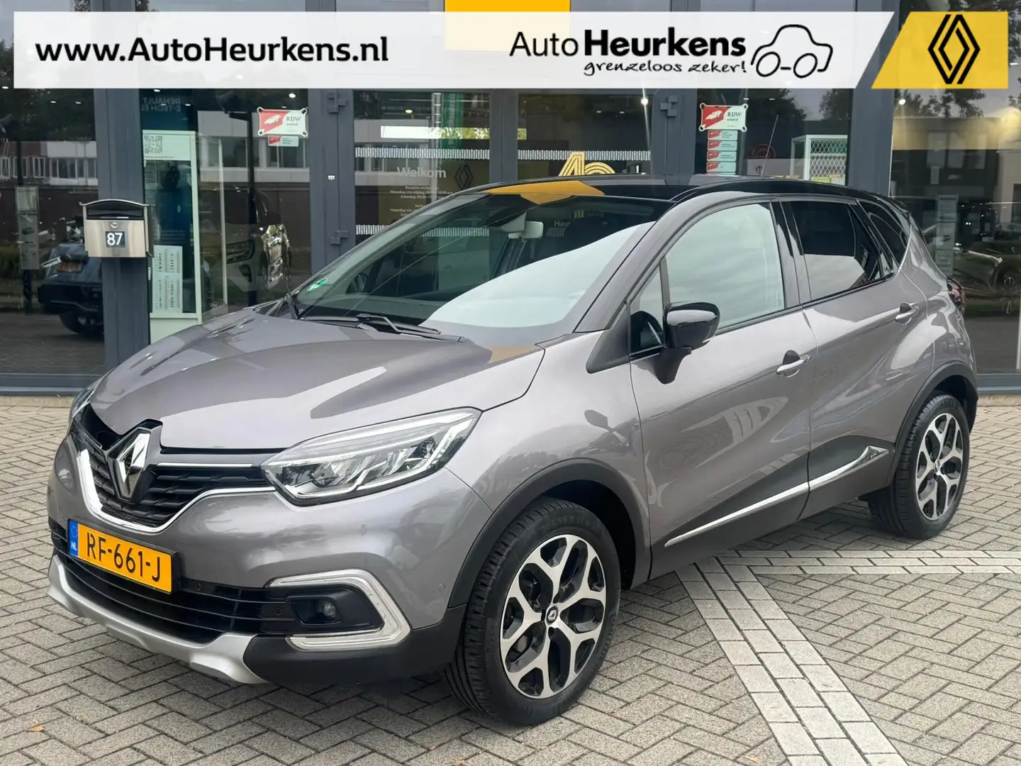 Renault Captur TCe 90 Intens | 1e eigenaar | NL-auto | Dealer ond Grijs - 1
