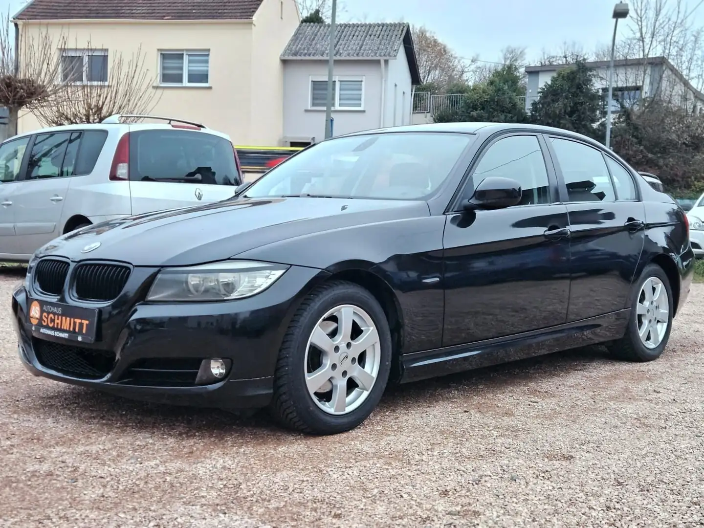 BMW 318 3 Limousine 318i TÜV 02/2027+Service neu Noir - 1