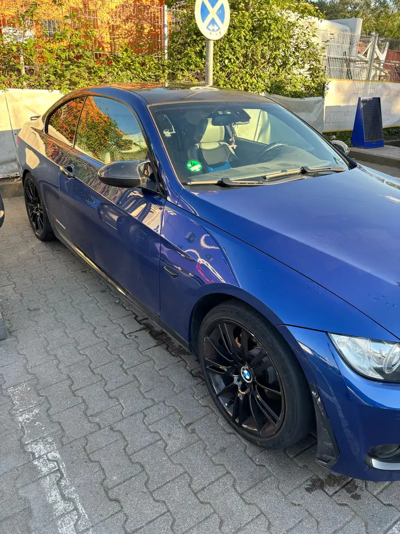 BMW 320 320i Coupe Blau - 1