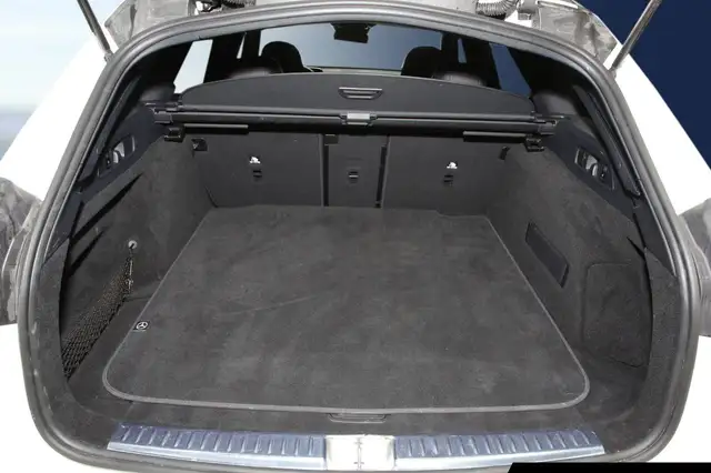 Mercedes-Benz E-Class view 15