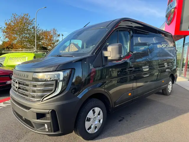 Nissan Interstar MY25 2.0dCi 150 M/T L3H2 3.5T TEKNA