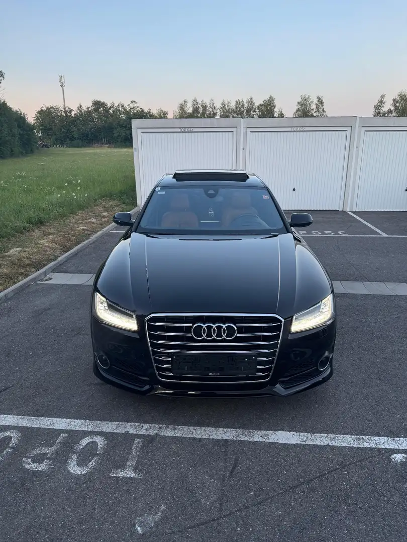 Audi A8 4,0 TFSI lang quattro Tiptronic Schwarz - 2