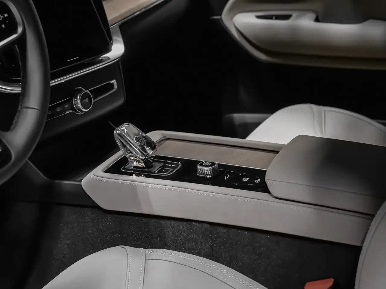 Volvo XC90 снимка Volvo XC90