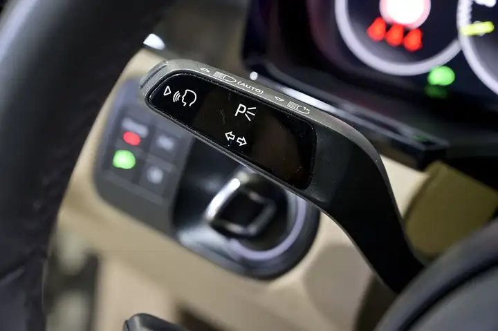 Porsche Cayenne Coupé Turbo S E-Hybrid 4.0 2022, foto 40