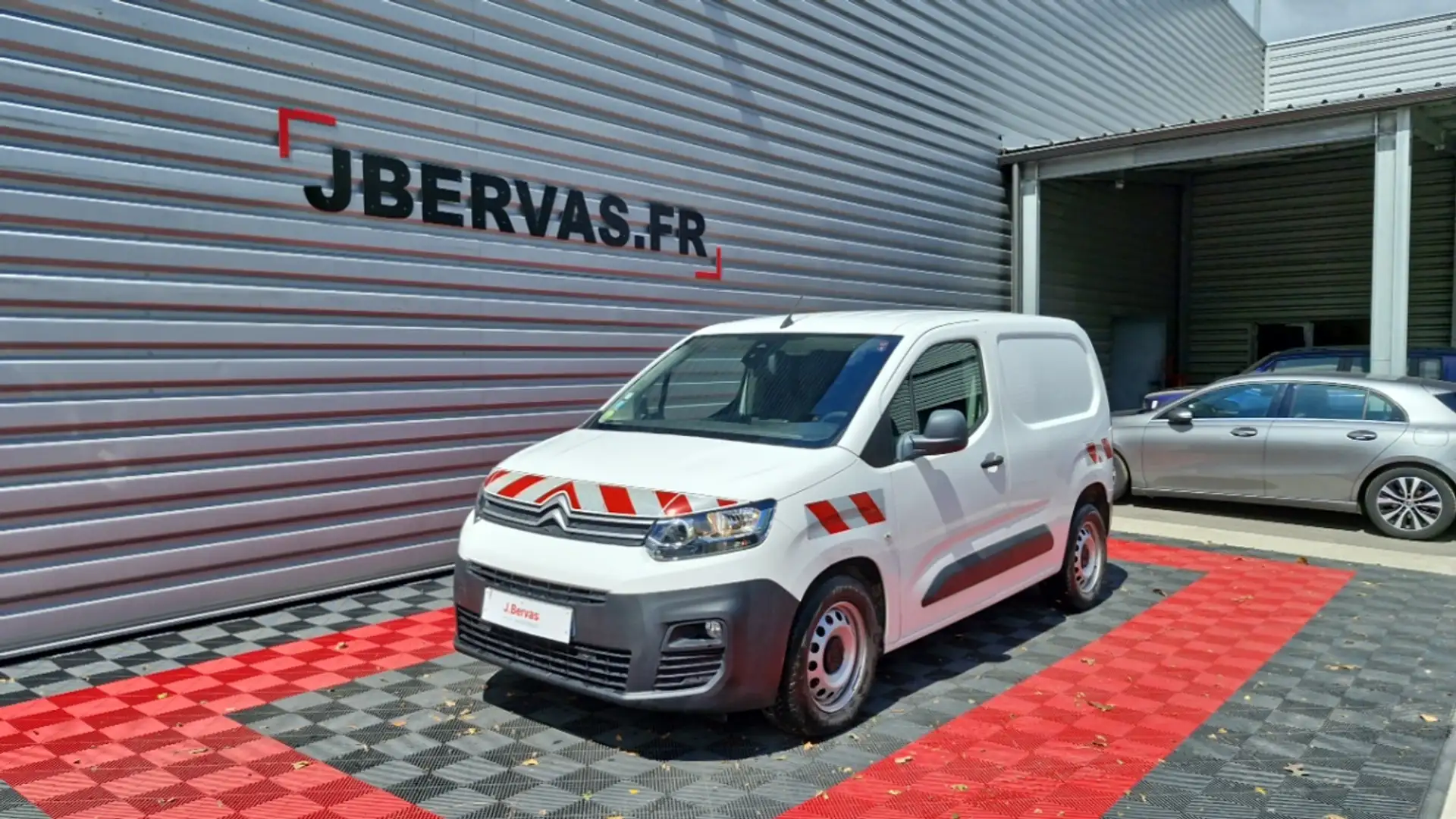 Citroen Berlingo Taille M 650kg BlueHDi 100 BVM Club Blanc - 1