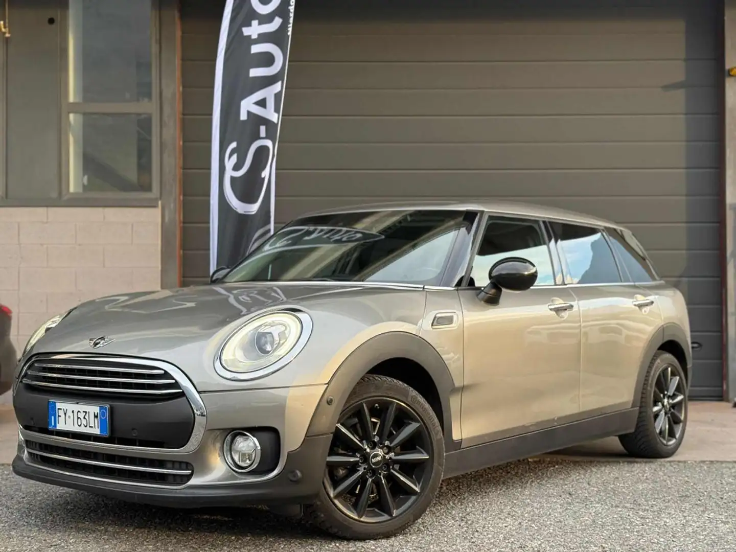 MINI One D Clubman 1.5 Business Neopatentati Grau - 1