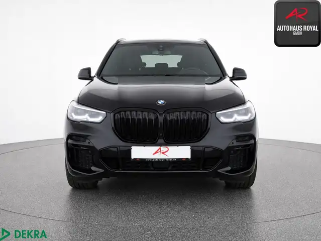 BMW X5 view 8