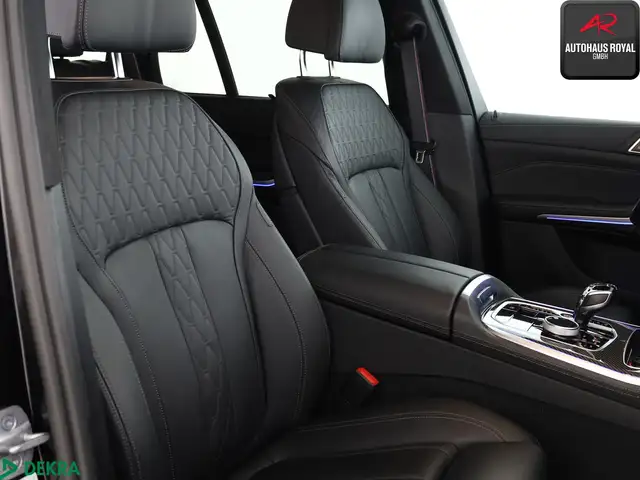BMW X5 view 12