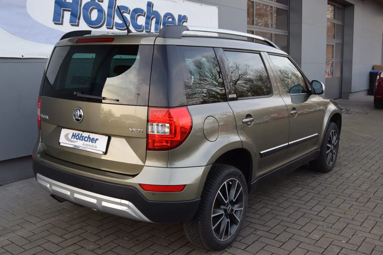 Skoda Yeti 1.4 !AUTOM! AdventureAHK,Xenon,Parks,Sitzh, Grau - 2