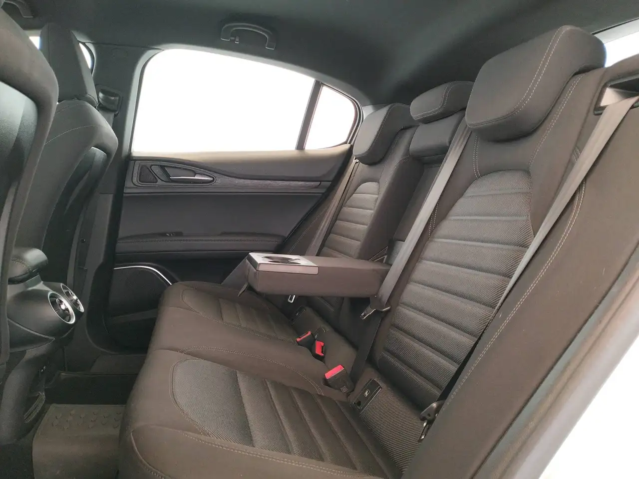 2022 Alfa Romeo Stelvio 2.2 t Super Business Q4 190cv auto, photograph 11