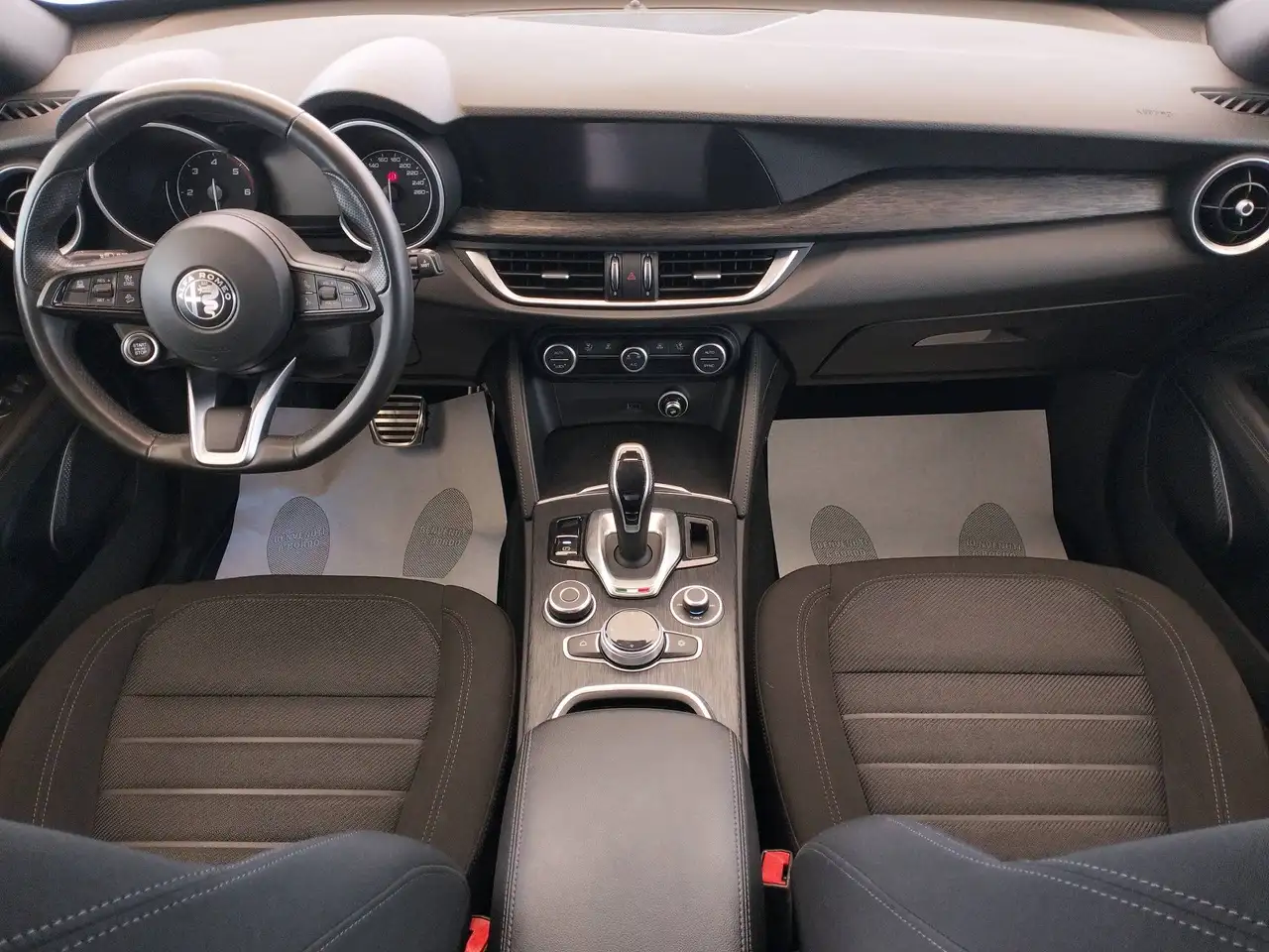 2022 Alfa Romeo Stelvio 2.2 t Super Business Q4 190cv auto, photograph 8