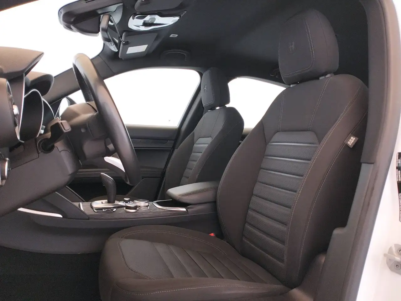 2022 Alfa Romeo Stelvio 2.2 t Super Business Q4 190cv auto, photograph 10