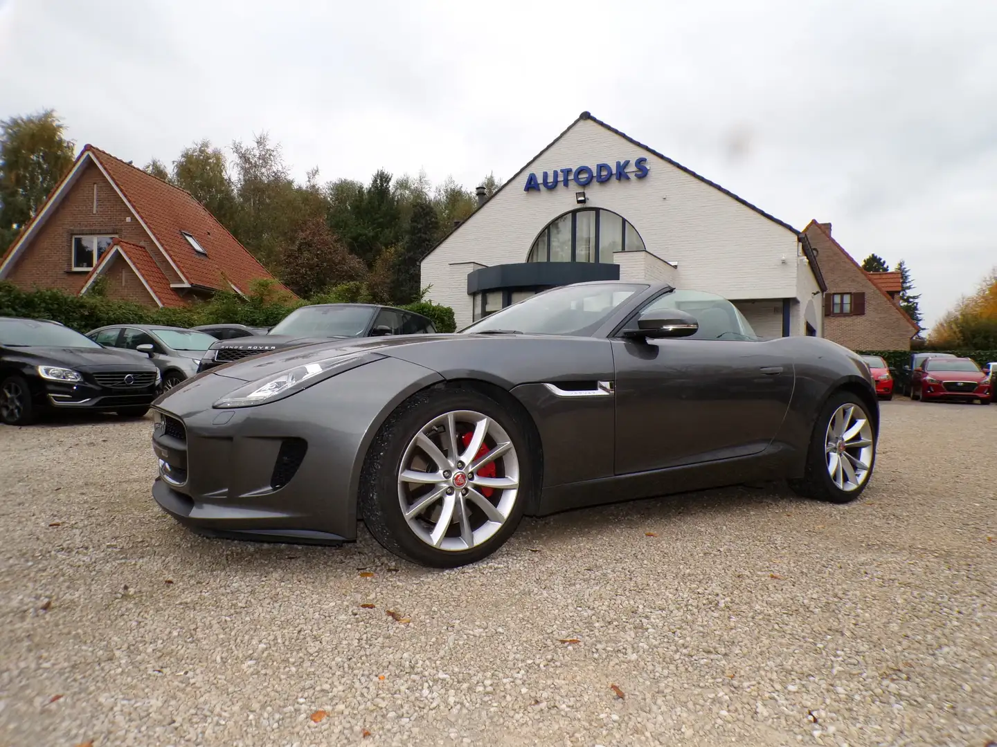 Jaguar F-Type F-Type Cabriolet Aut. R-Dynamic 26.900km!!!! 340pk Grijs - 1