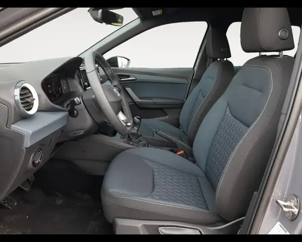 Seat Arona view 9