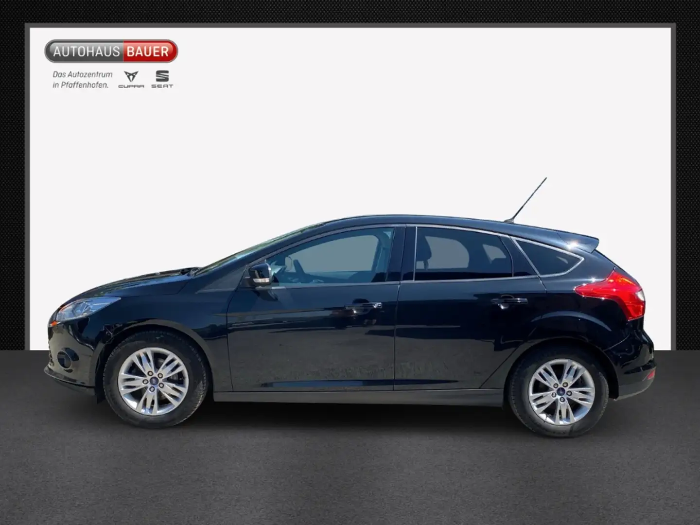 Ford Focus Trend 1.6 Ti-VCT FRONTSCHEIBENHZ SITZHZ ISOFIX USB Zwart - 2