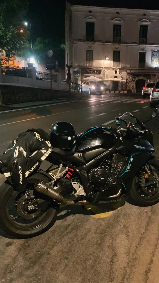 Honda CBR 650 Bleu - 1